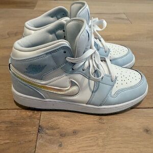 Youth Jordan 1 Mid Sneakers